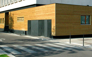 Extension rectangulaire avec bardée de bois